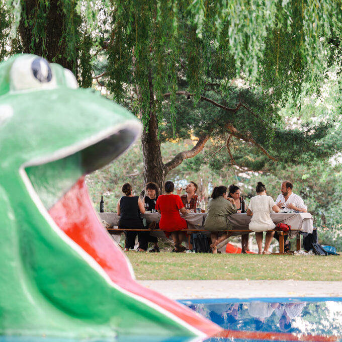 Les Tables Éphémères : les lieux du sport – Piscine Renens Aquasplash