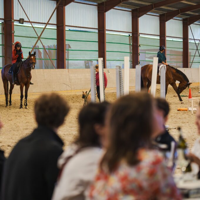 Les Tables Éphémères : les lieux du sport – Manège du Mont-sur-Lausanne